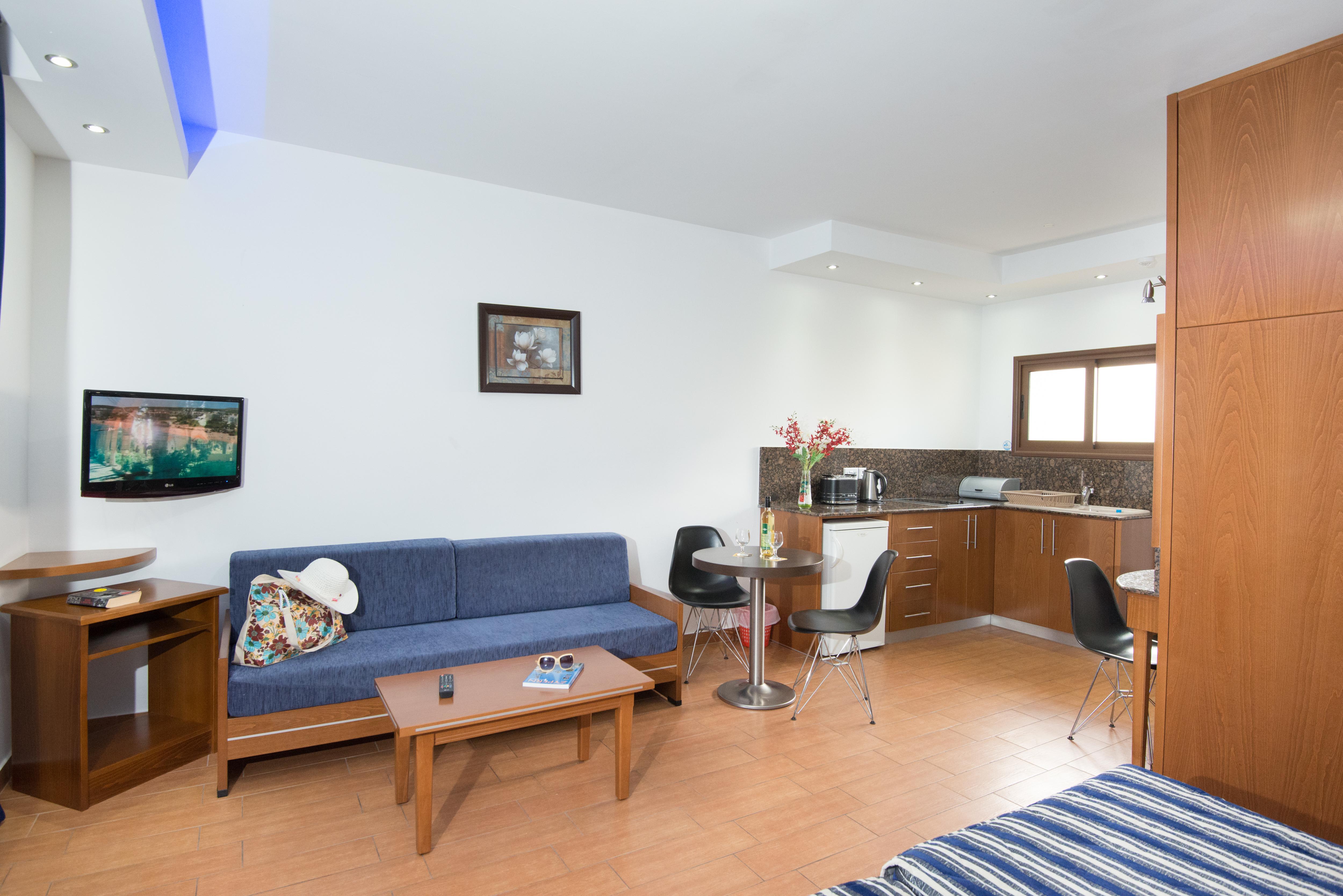 Loutsiana Deluxe Apts Ayía Nápa Extérieur photo